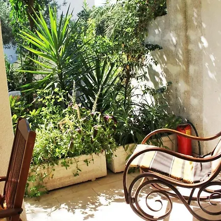Antonio - Two Bedroom With Terrace A