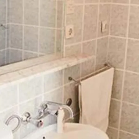 Antonio - Two Bedroom With Terrace A Apartment